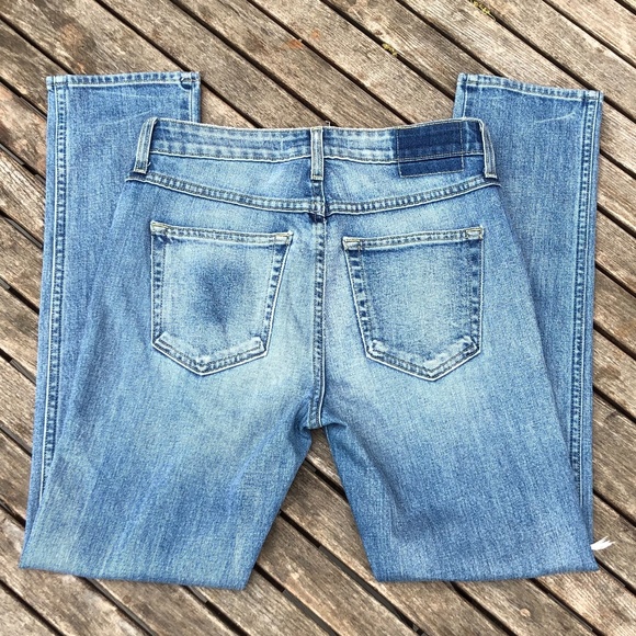 AMO Distressed Lover Jeans - Picture 7 of 9